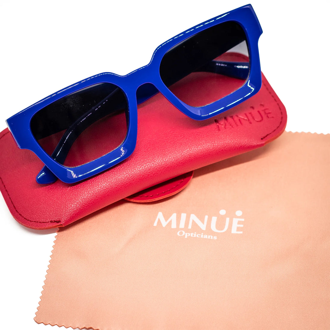 BERRY NAVY - Minue